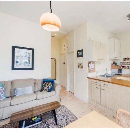 Kensington One Bed Apartment Suite Лондон Екстер'єр фото